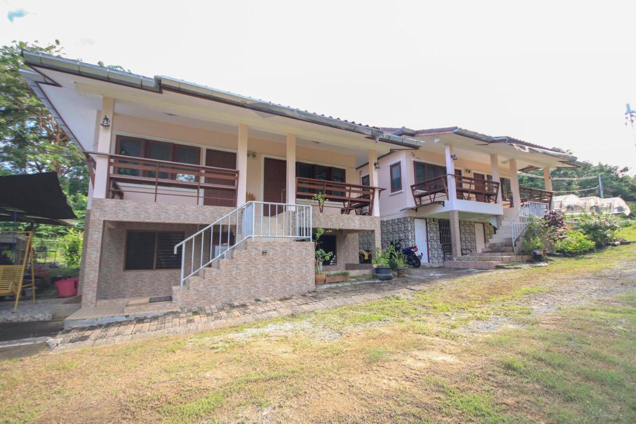 Oyo 75373 Chamil House Hotel Nai Harn Exterior photo